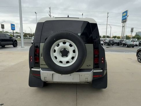 Used 2020 Land Rover Defender 110 AWD/4WD image 7