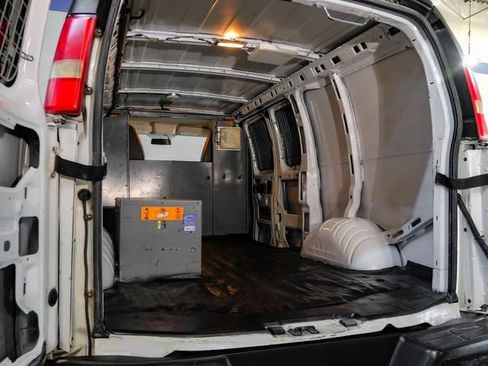 Used 2013 Chevrolet Express 2500 w/ Cold Climate Package image 42