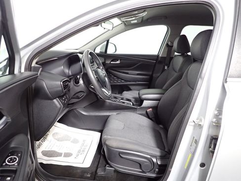 Used 2019 Hyundai Santa Fe SE AWD/4WD image 16
