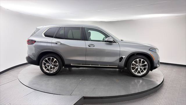 Used 2025 BMW X5 sDrive40i RWD image 9