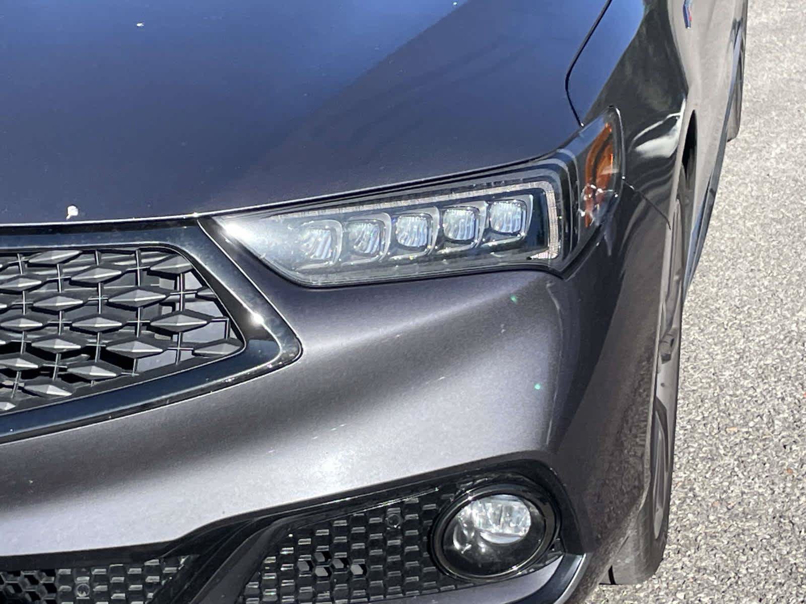 Used 2018 Acura TLX w/ Technology & A-SPEC Package FWD image 9