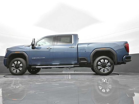 New 2025 GMC Sierra 2500 Denali w/ Denali Reserve Package image 30