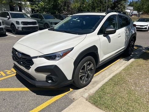 Used 2024 Subaru Crosstrek 2.0i Premium image 7