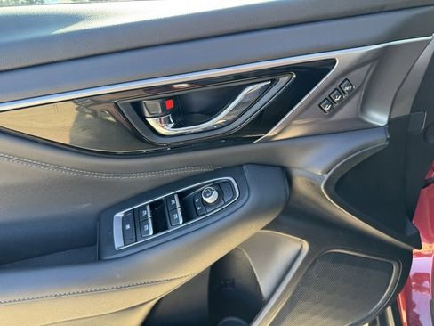 Used 2024 Subaru Outback Limited image 12