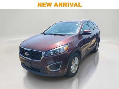 Used 2016 Kia Sorento LX w/ LX Convenience Package
