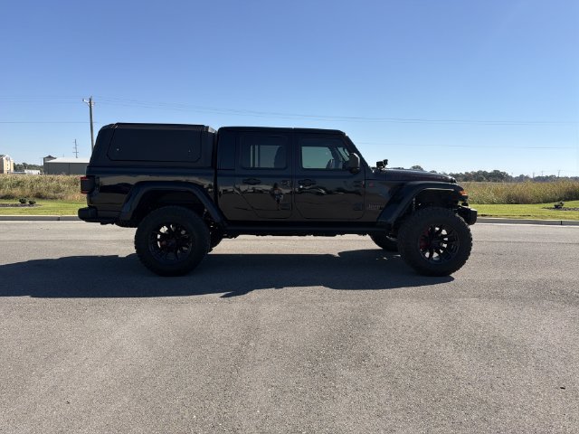 Used 2025 Jeep Gladiator Rubicon AWD/4WD image 6