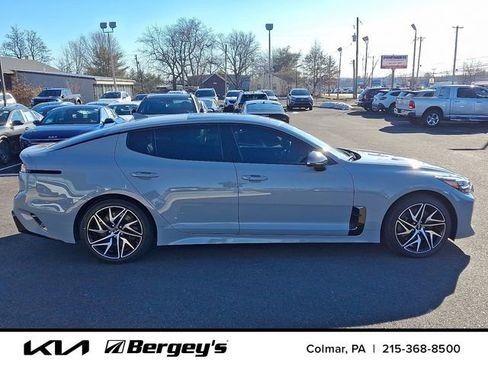 Used 2023 Kia Stinger GT-Line w/ Sun & Sound Package image 9