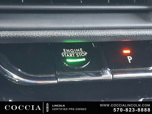 Certified 2024 Lincoln Corsair AWD image 24