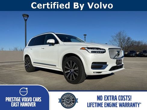 Certified 2025 Volvo XC90 B6 Plus image 1