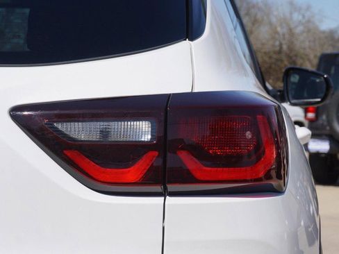 Used 2025 Chevrolet TrailBlazer RS w/ Convenience Package image 18