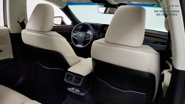 Used 2025 Lexus ES 350 w/ Premium Package FWD image 39