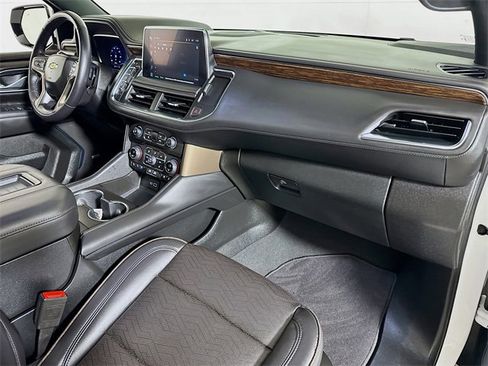 Certified 2024 Chevrolet Tahoe High Country w/ Advanced Technology Package image 31