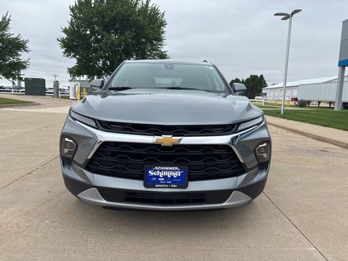 Used 2023 Chevrolet Blazer LT w/ Convenience Package FWD image 4