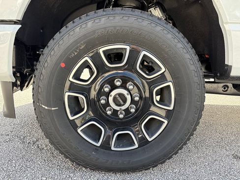 New 2026 Ford F350 Platinum AWD/4WD image 11