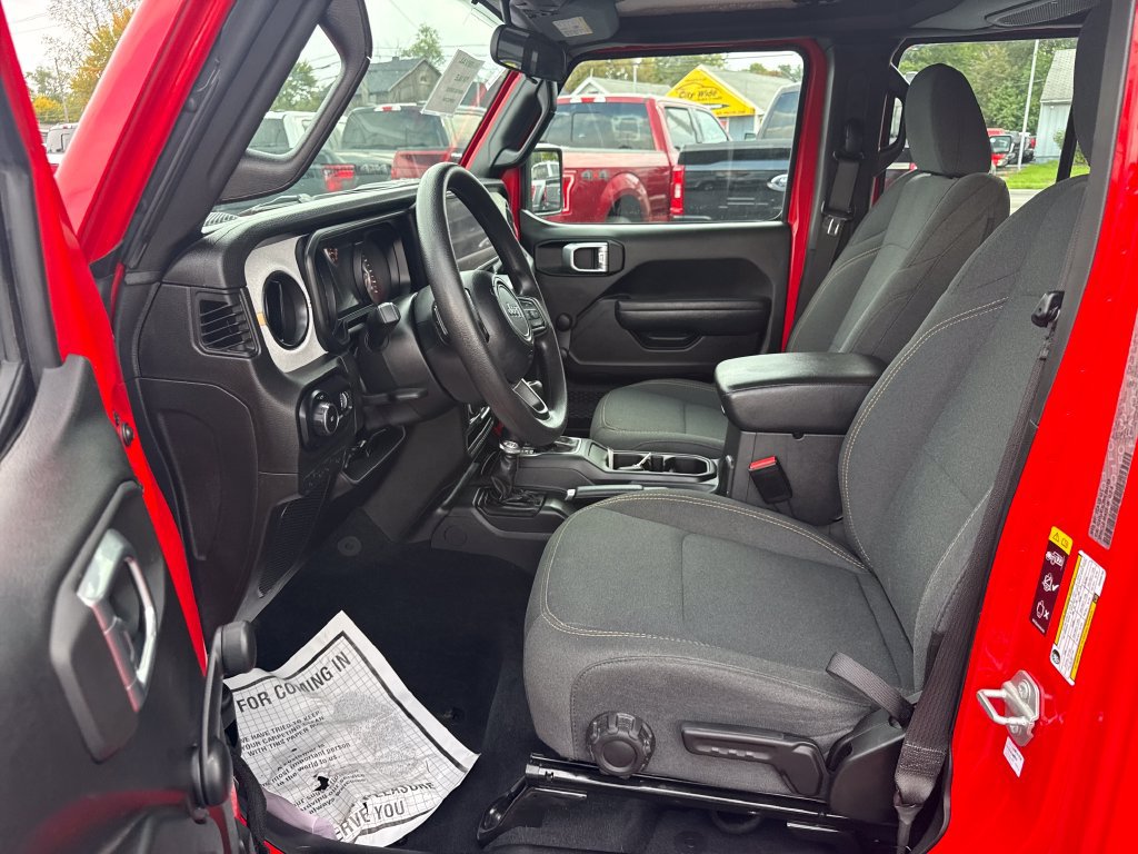 Used 2024 Jeep Wrangler Unlimited Sport AWD/4WD image 21