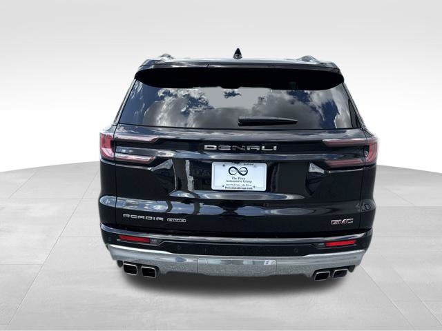 Used 2024 GMC Acadia Denali AWD/4WD image 7