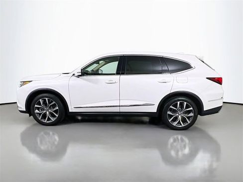 Used 2023 Acura MDX FWD w/ Technology Package image 6
