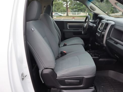 Used 2016 RAM 2500 Tradesman w/ Chrome Appearance Group AWD/4WD image 18