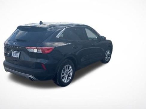 Certified 2022 Ford Escape SE w/ Cold Weather Package image 13