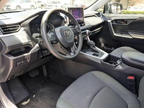 Used 2025 Toyota RAV4 LE AWD/4WD image 13