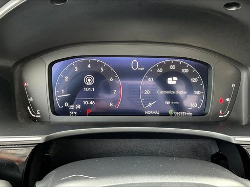 Used 2024 Honda Civic Touring image 8
