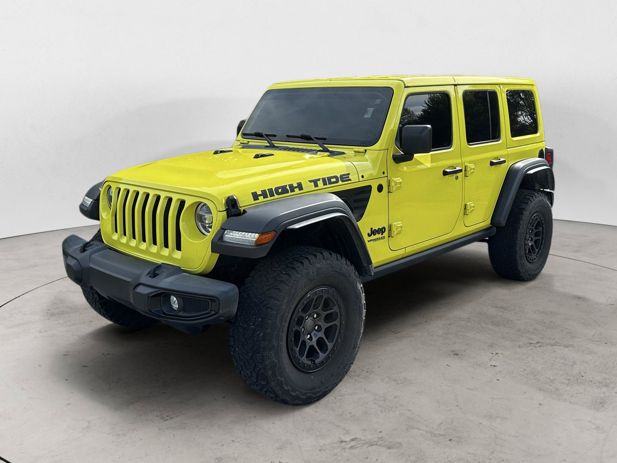 Used 2022 Jeep Wrangler Unlimited Sport w/ Xtreme Recon 35" Tire Package AWD/4WD image 1