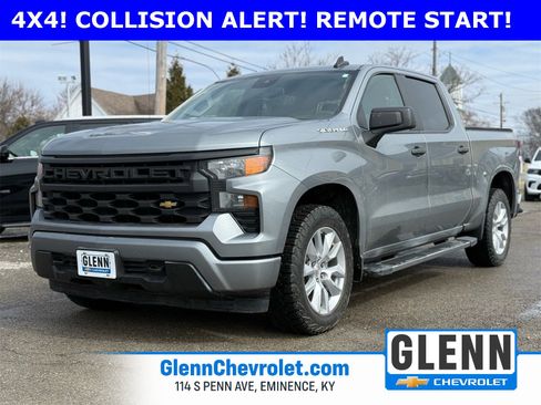 Used 2023 Chevrolet Silverado 1500 Custom image 1