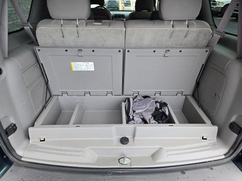 Used 2006 Pontiac Montana SV6 w/ Convenience Package FWD image 38