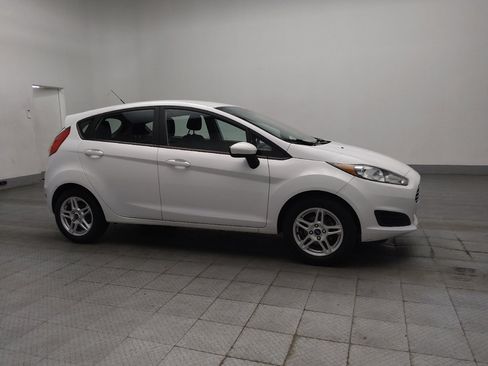 Used 2018 Ford Fiesta SE FWD image 11