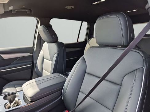 New 2026 Buick Enclave Preferred FWD image 31