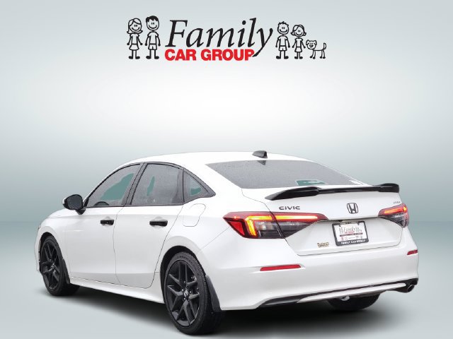Used 2025 Honda Civic Sport image 3