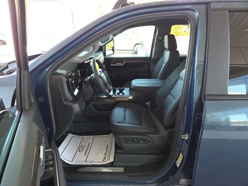 New 2026 Chevrolet Silverado 2500 LT image 24