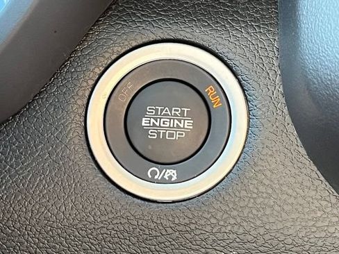 Used 2025 RAM 2500 Big Horn AWD/4WD image 22