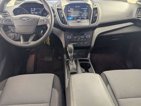 Used 2018 Ford Escape SE w/ SE Sync 3 Package FWD image 24