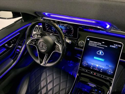 Certified 2023 Mercedes-Benz S 580 4MATIC Sedan image 32