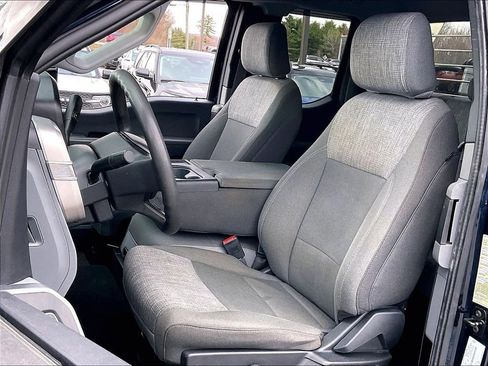 Used 2024 Ford F550 4x4 SuperCab Super Duty image 9