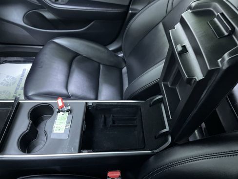 Used 2018 Tesla Model 3 Long Range image 26