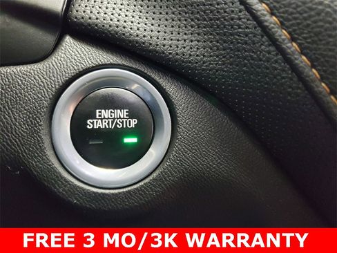 Used 2020 Chevrolet Equinox Premier w/ LPO, Floor Liner Package image 18