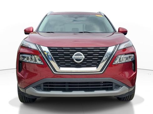 Certified 2021 Nissan Rogue SV w/ Premium Package FWD image 2
