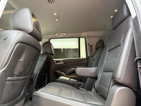 Used 2016 GMC Yukon XL Denali w/ Enhanced Security Package AWD/4WD image 21