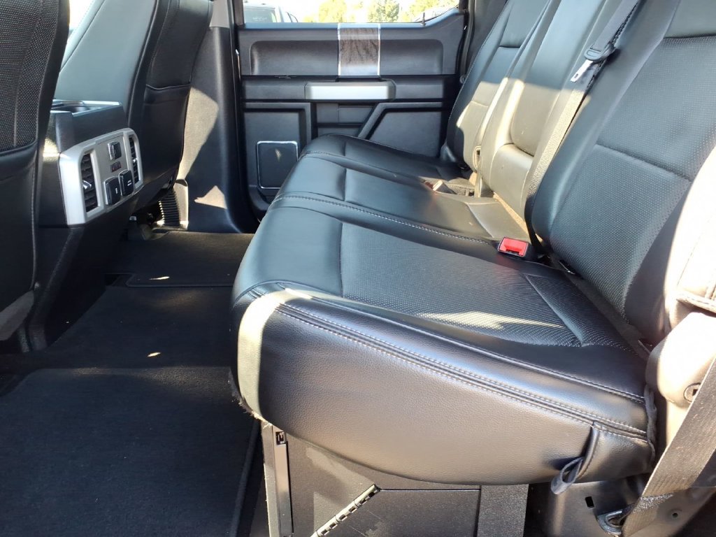 Used 2019 Ford F350 Lariat w/ Lariat Ultimate Package AWD/4WD image 16