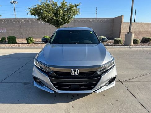 Used 2022 Honda Accord Sport image 2