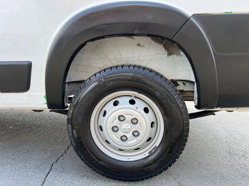 Used 2019 RAM ProMaster 1500 w/ Interior Convenience Group image 11