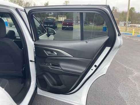 New 2026 Chevrolet Equinox EV LT w/ Comfort Package image 35