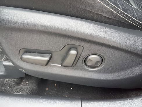 Used 2017 Kia Sportage SX image 16