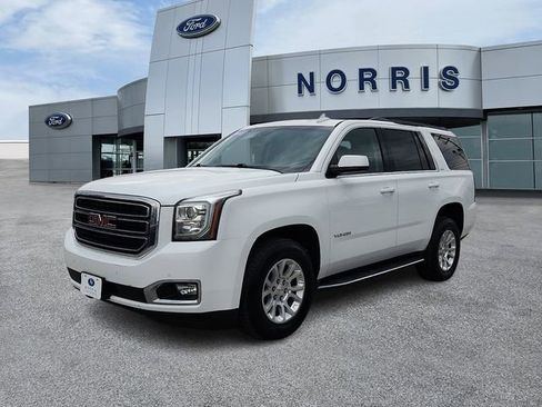 Used 2018 GMC Yukon SLT image 2