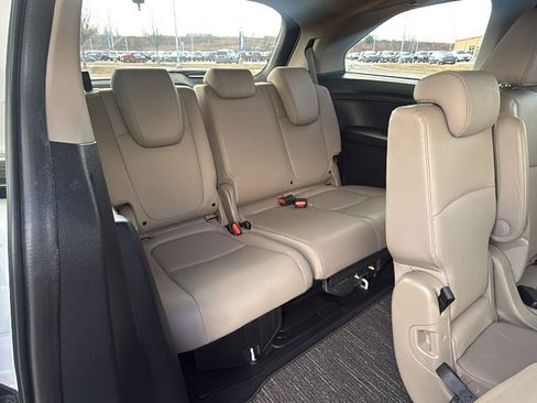 Used 2024 Honda Odyssey EX-L image 21