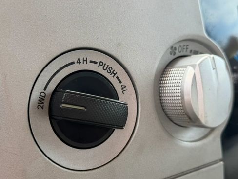 Used 2007 Toyota Tundra SR5 image 9