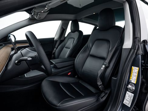 Used 2021 Tesla Model 3 Long Range image 5