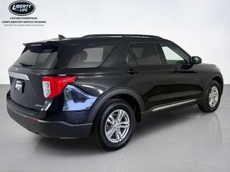 Used 2023 Ford Explorer XLT AWD/4WD video 3